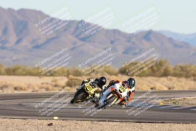 media/Dec-07-2025-CVMA (Sun) [[3e7d2de5dc]]/Race 17-Amateur Formula Middleweight/